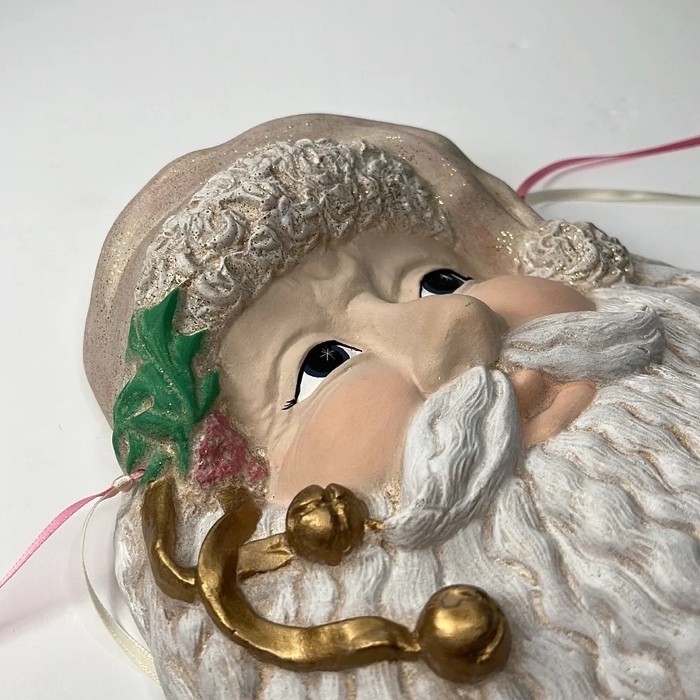 Pastel Ceramic Santa Face with Pink Hat Christmas Wall Decoration Gold Glitter‎